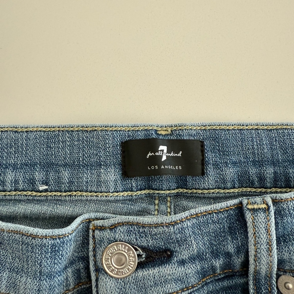 7 For All Mankind Josefina Boyfriend Light Blue Denim Jeans - Picture 2 of 9